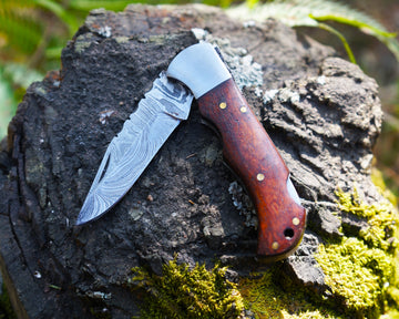 Handmade Damascus Steel Wood Handle Folding Knife - Premium EDC Pocket Knife for collectors and Outdoors
